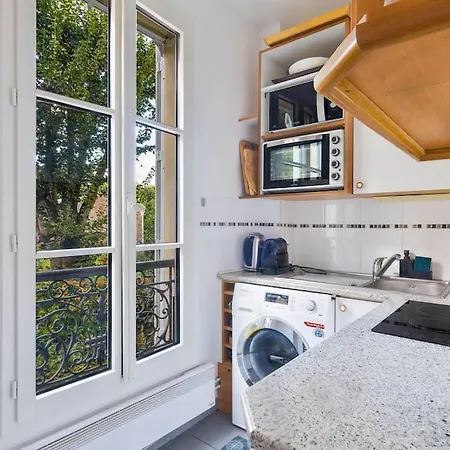 Charming Flat In Old *