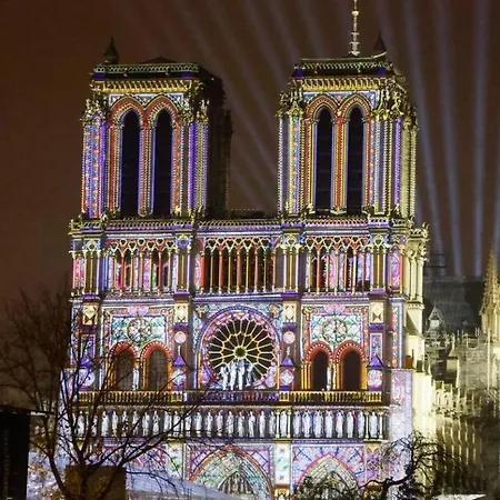 Charming Flat In Old *