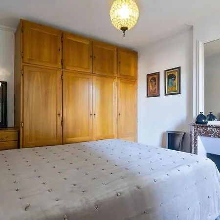 Charming Flat In Old 아파트 파리