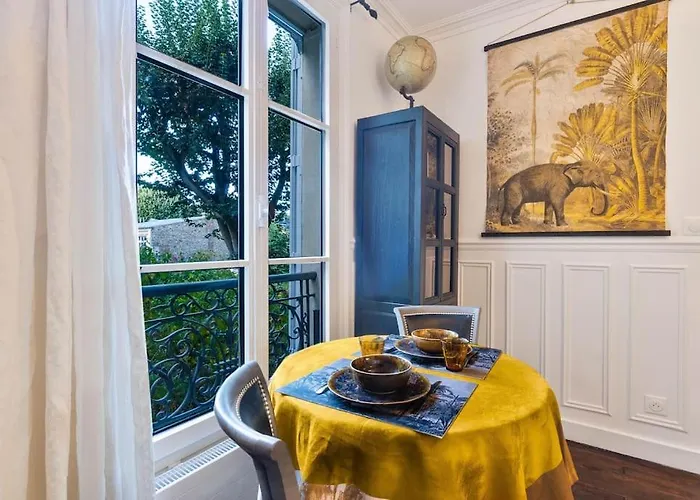 Charming Flat In Old *